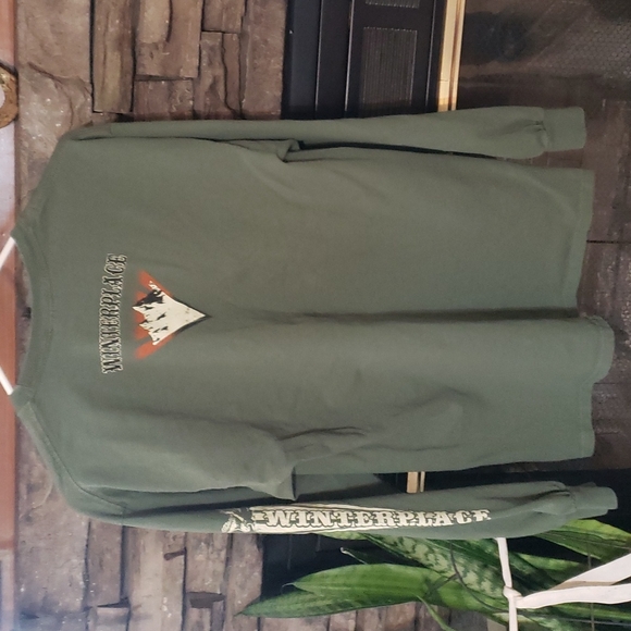 Gildan, winterplace West Virginia - Picture 3 of 4